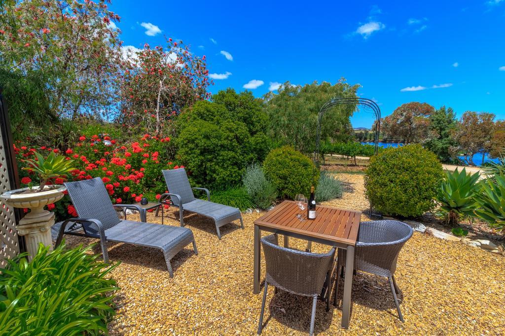 Stonewell Cottages And Vineyards 타눈다 외부 사진