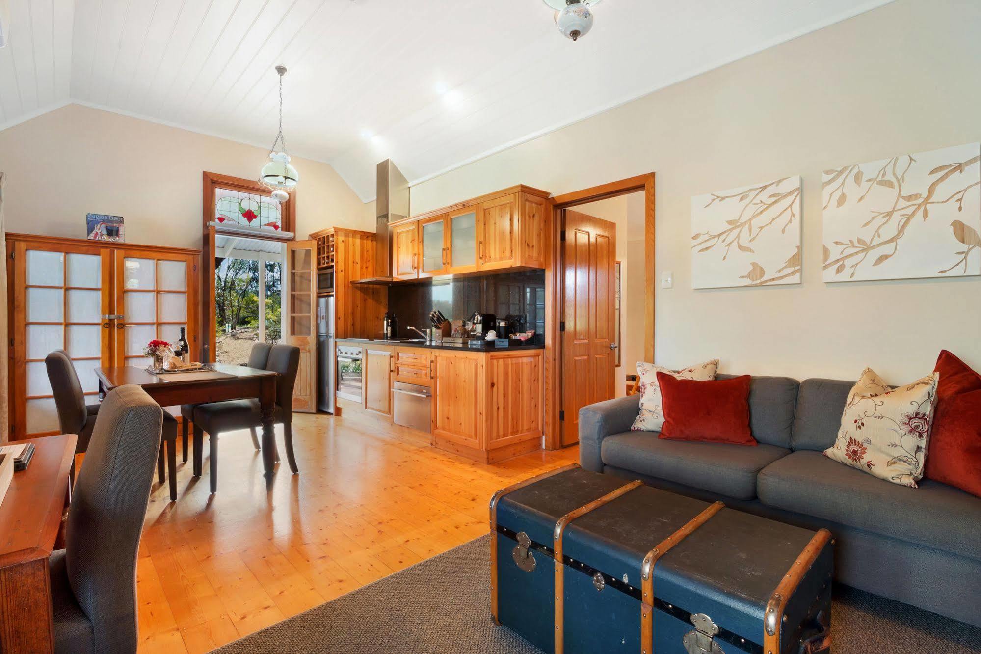 Stonewell Cottages And Vineyards 타눈다 외부 사진